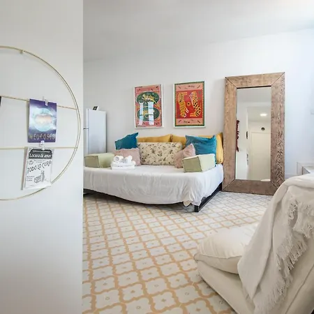 Apartment Estudio Atico Miracadiz